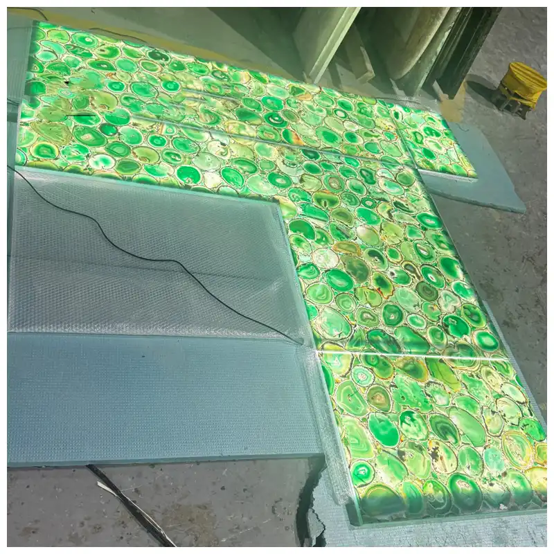 Ntsuab Agate Countertops